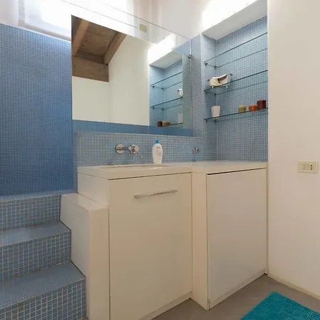 Holiday Apartamento Malgrate